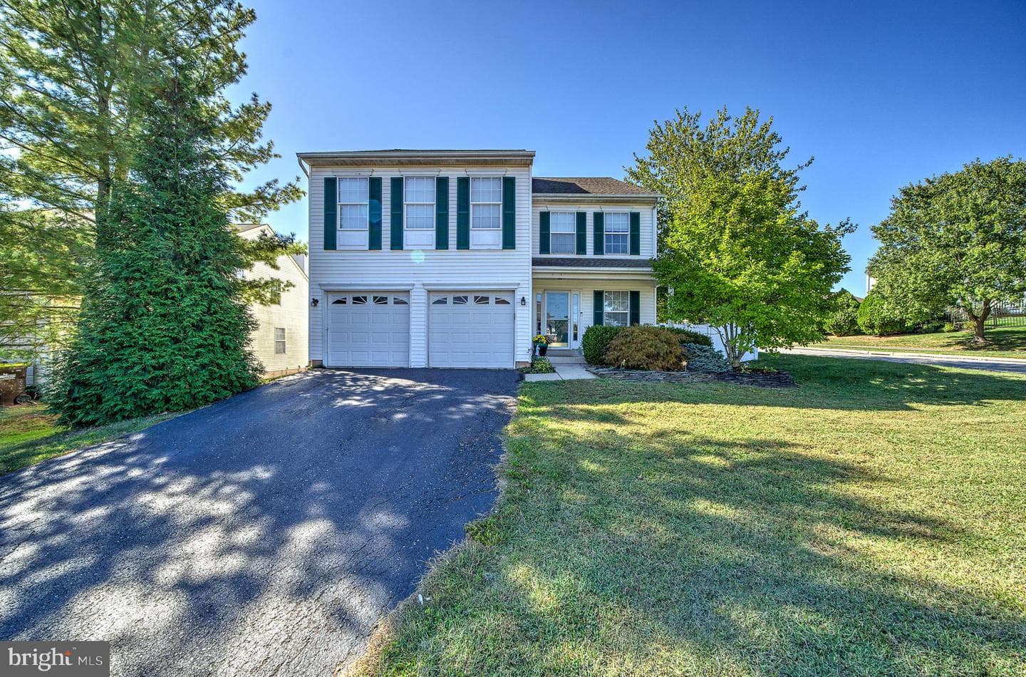 939 Hamilton Road photo 2