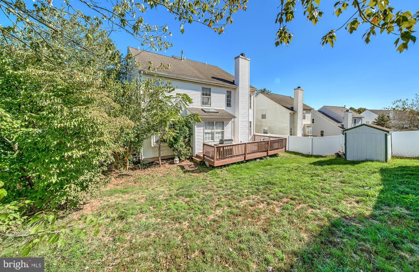 939 Hamilton Road photo 50