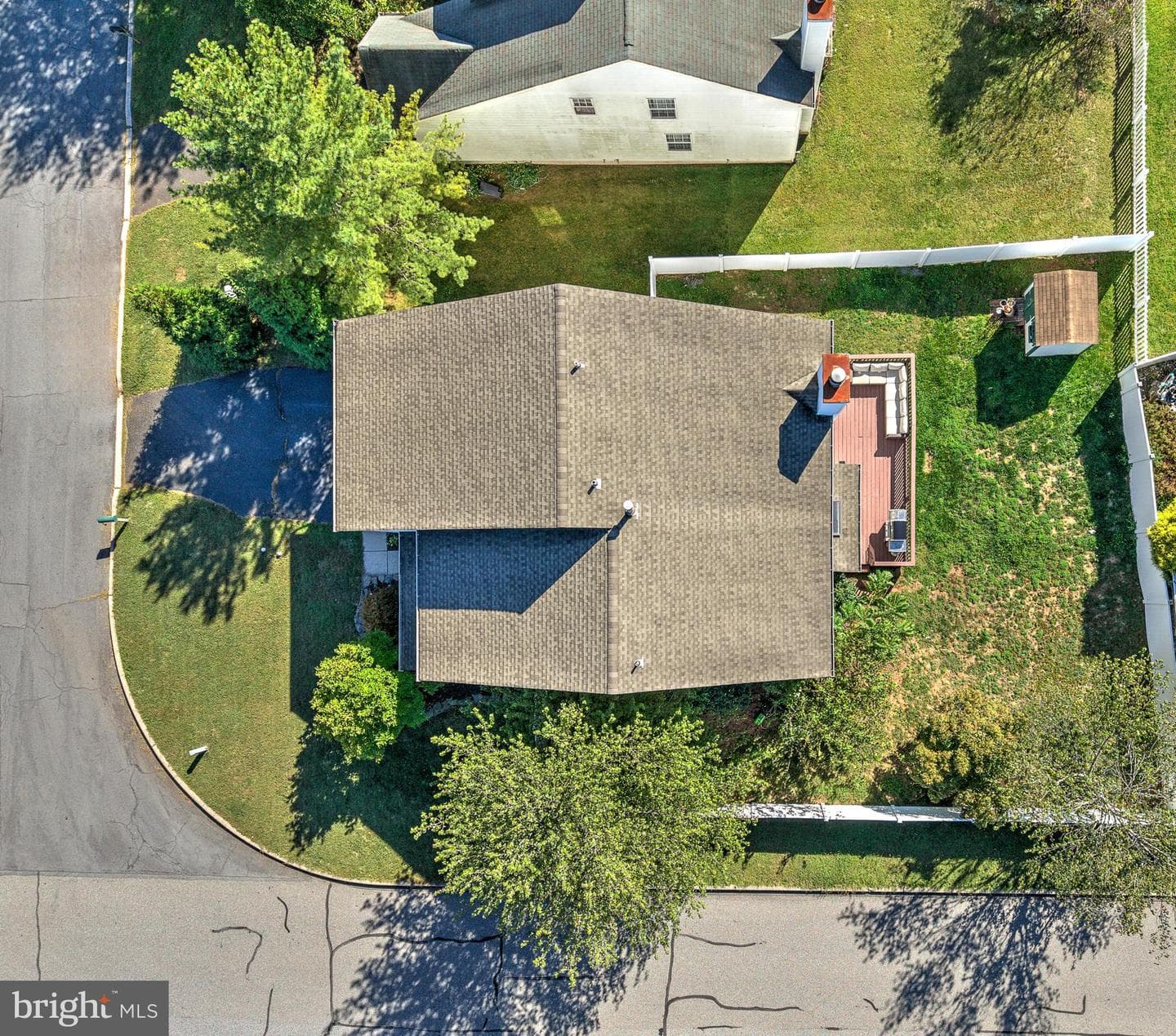 939 Hamilton Road photo 9