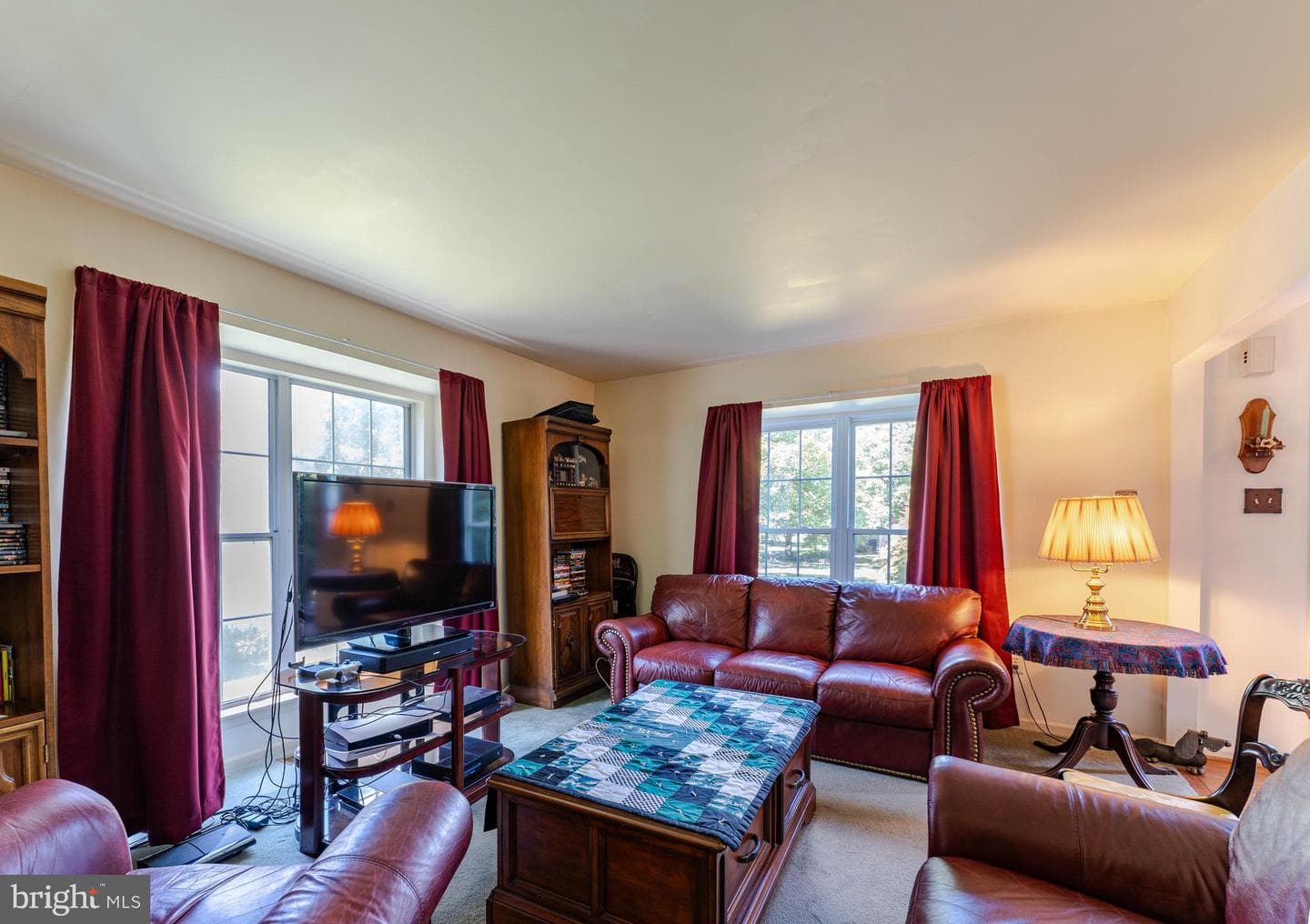 412 S Stone Ridge Drive photo 8