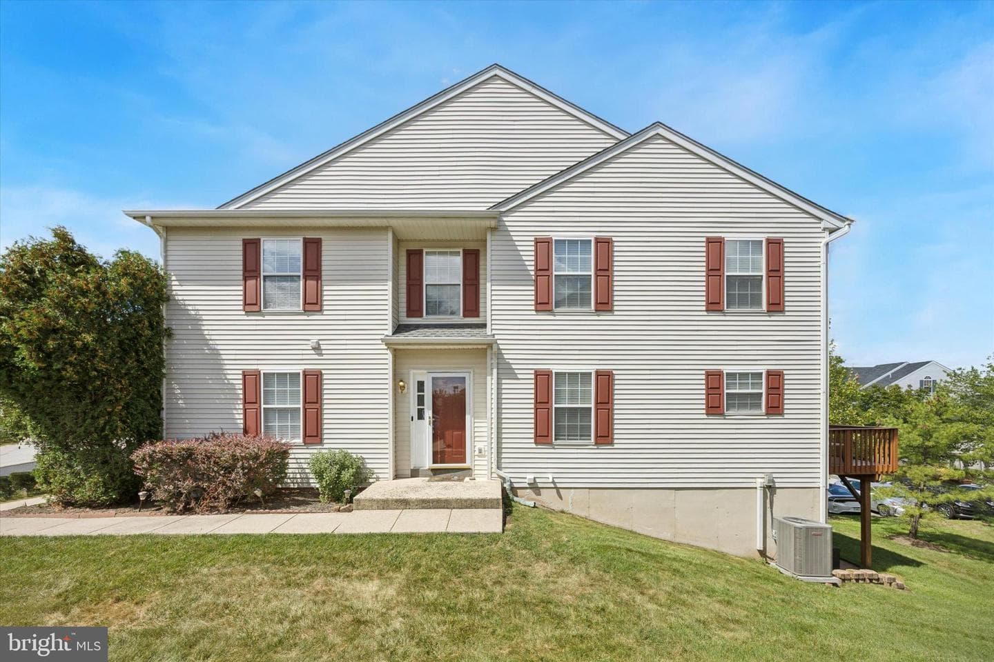 459 Glenn Rose Circle photo 3