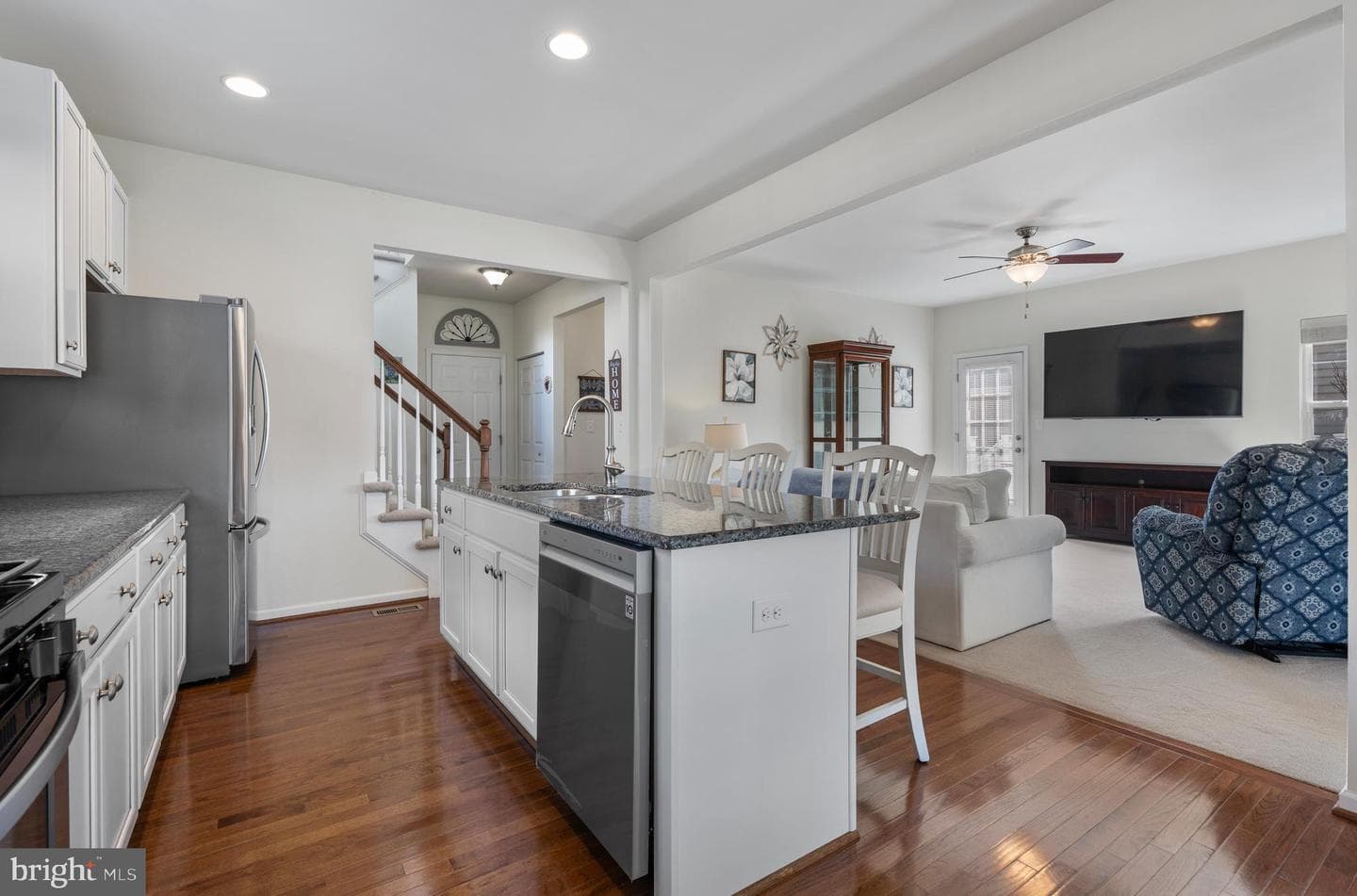 2013 Sunnyvale Drive photo 14