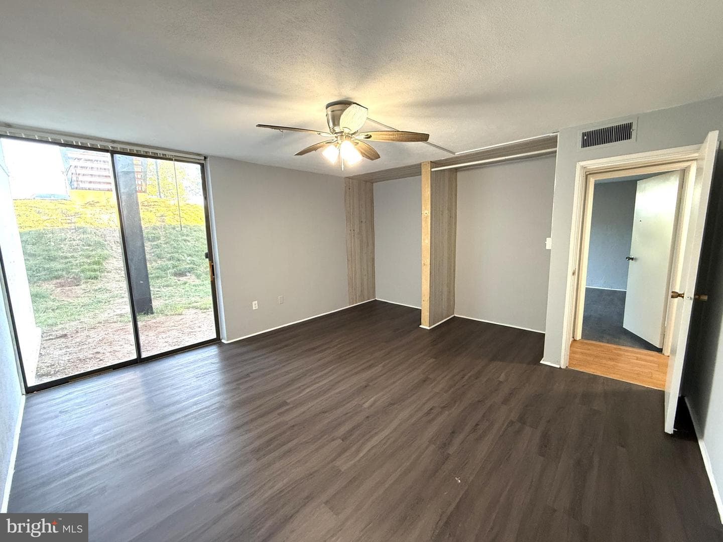 4421 Forest Lane photo 26