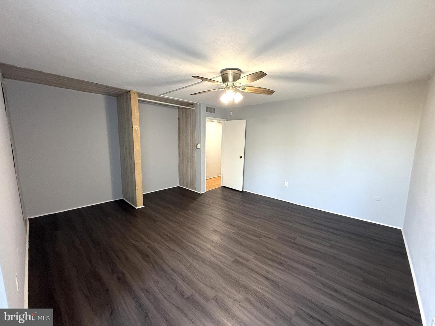 4421 Forest Lane photo 27