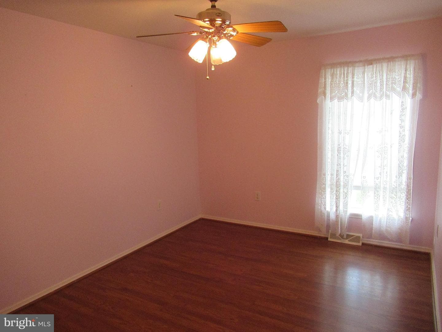 2063 Highland Court #2063 photo 13