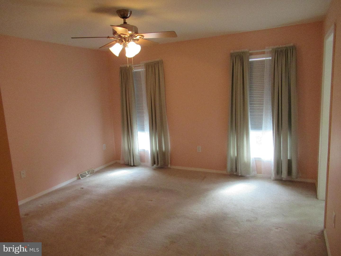 2063 Highland Court #2063 photo 17