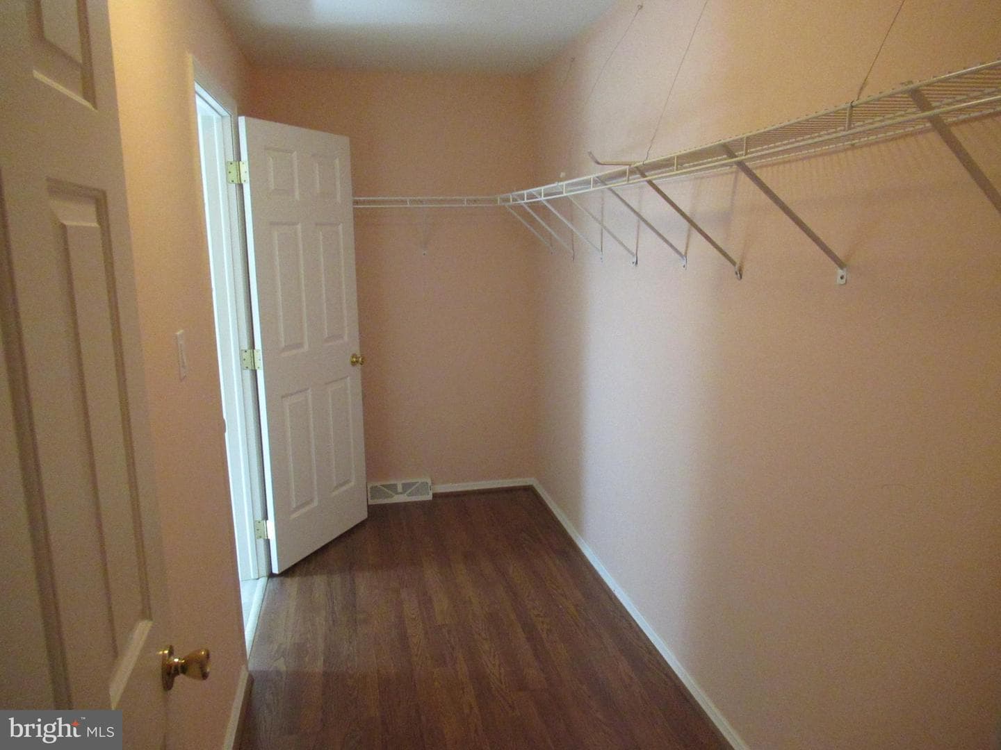 2063 Highland Court #2063 photo 23