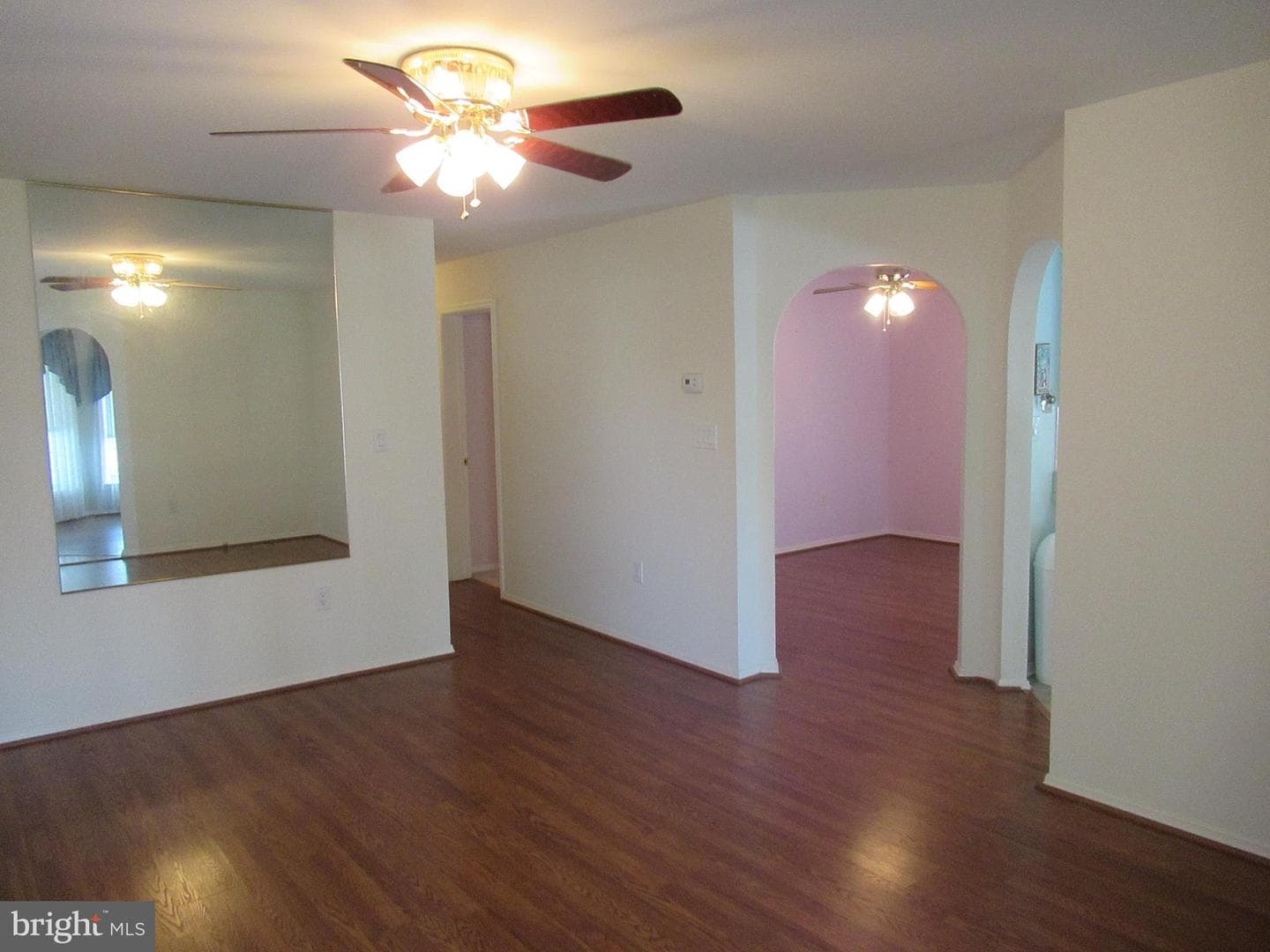 2063 Highland Court #2063 photo 6