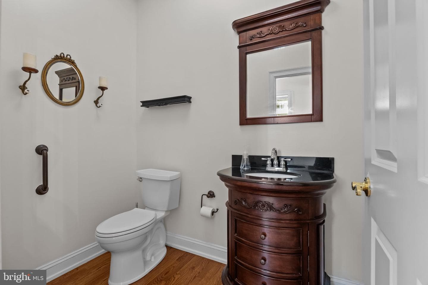 3541 Reading Way photo 18