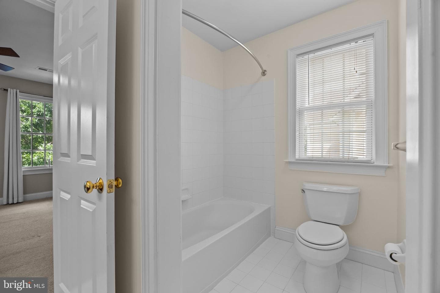 3541 Reading Way photo 37