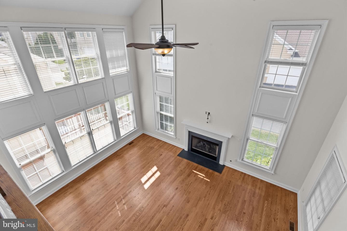 3541 Reading Way photo 40