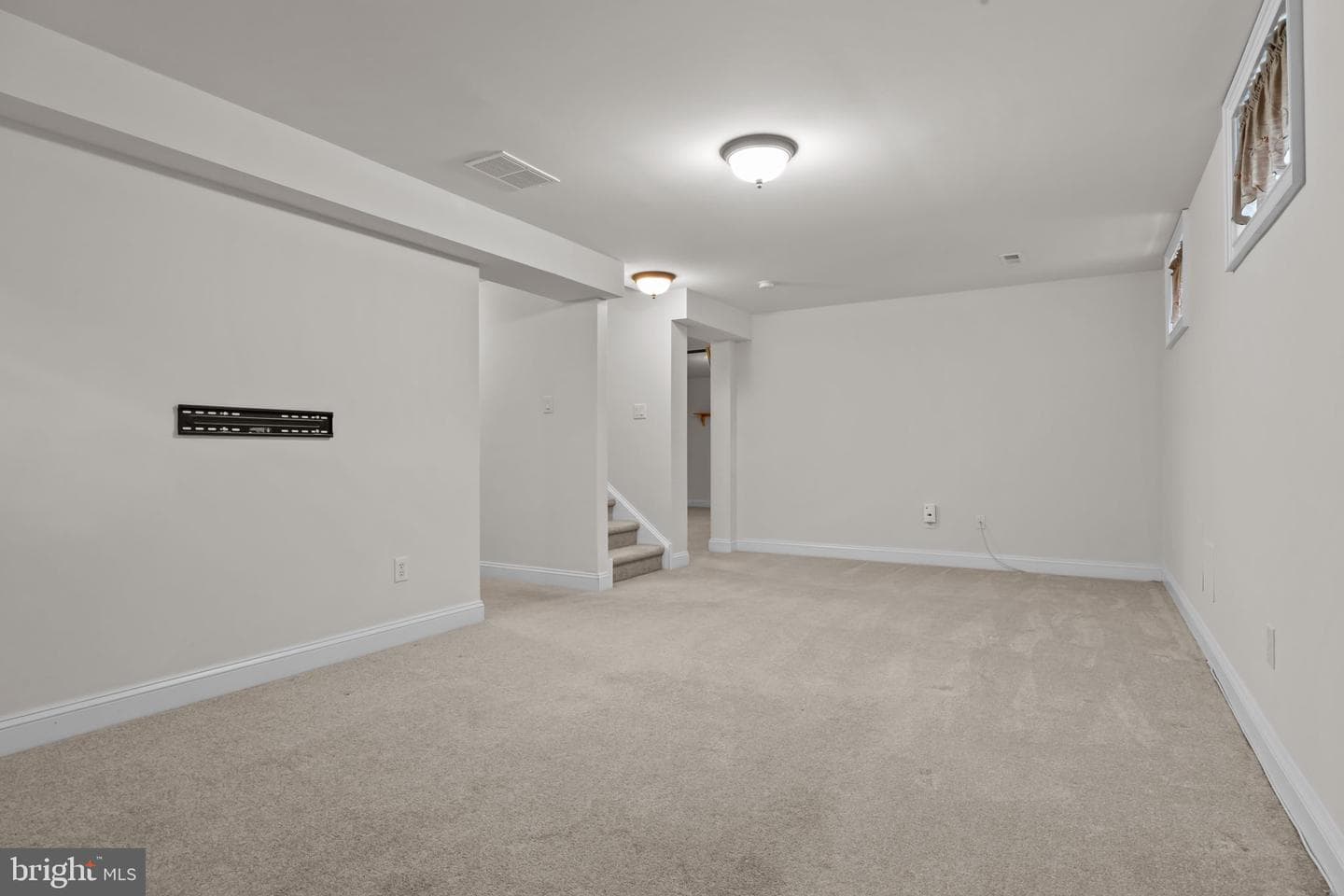 3541 Reading Way photo 44