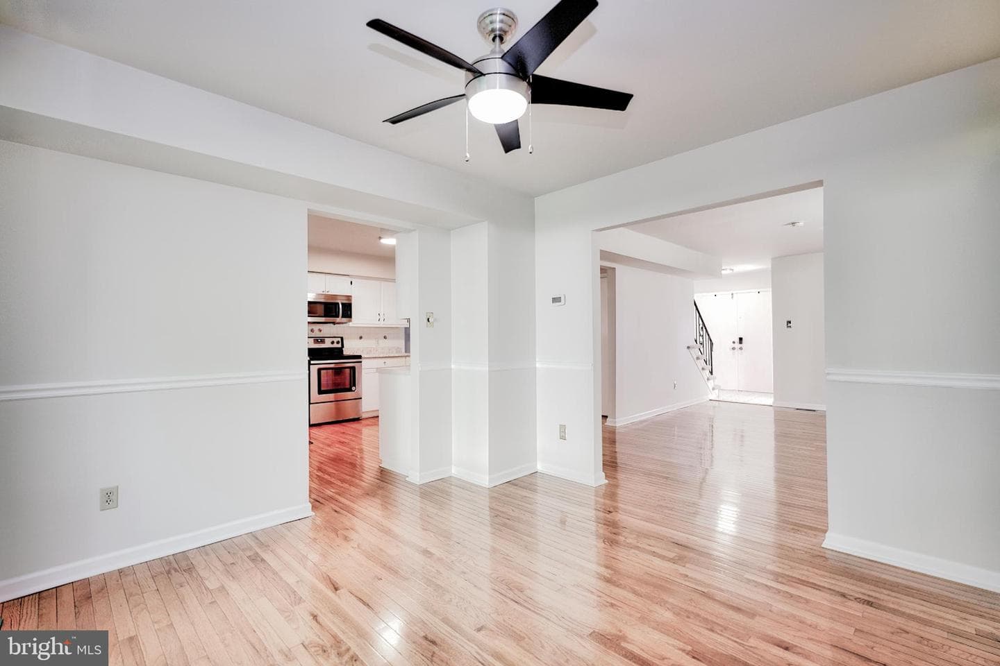 1401 Oak Circle photo 5