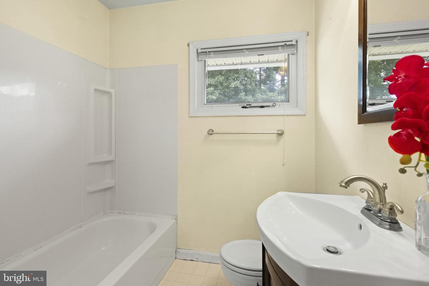 1513 E Willow Grove Avenue photo 23