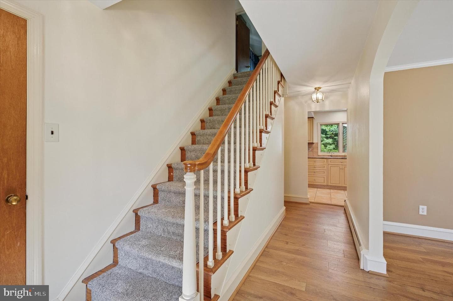 330 Chestnut Lane photo 7