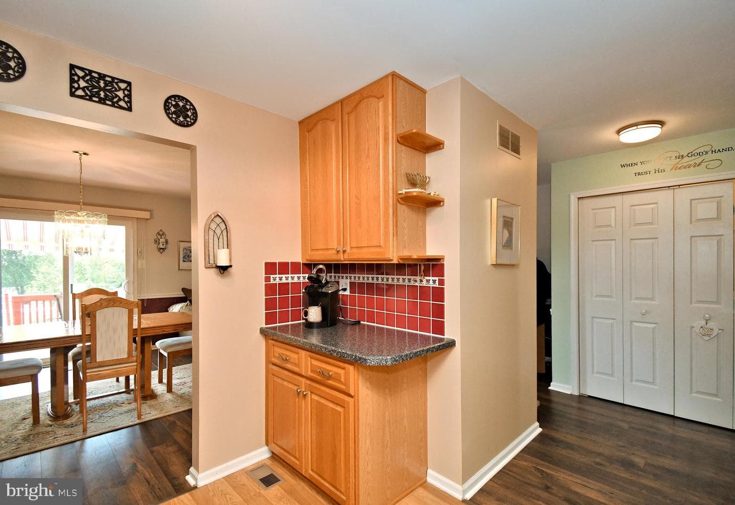 201 Beacon Court photo 17