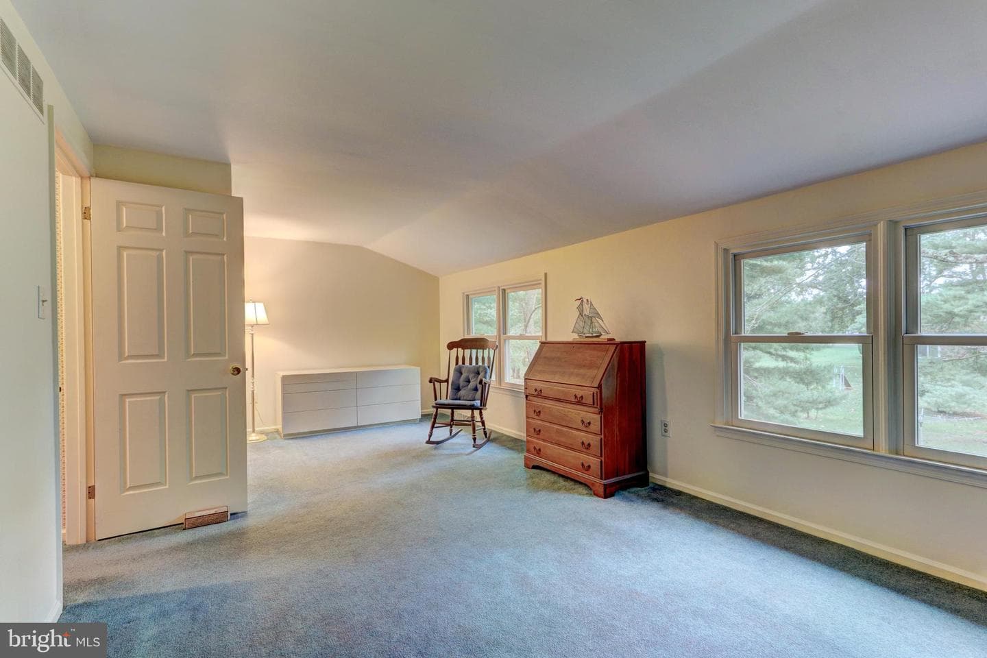 633 Conestoga Lane photo 33