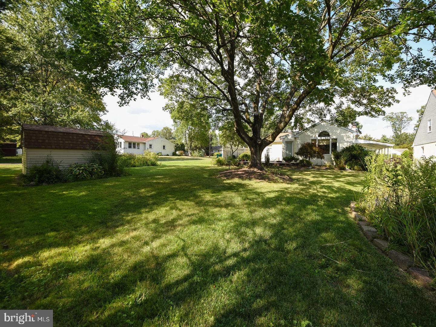 1222 Woodside Avenue photo 7
