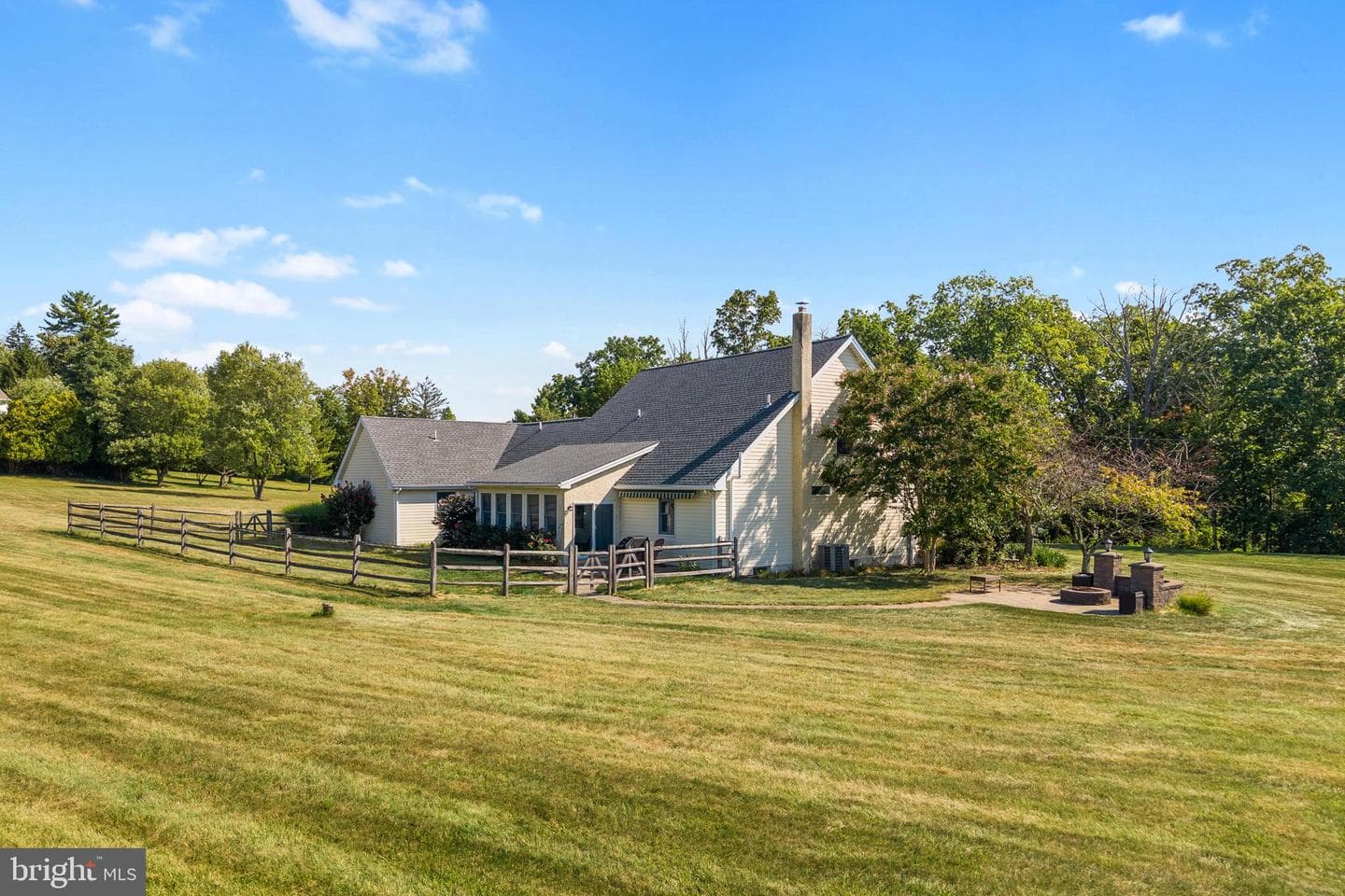 575 Heflin Road photo 6