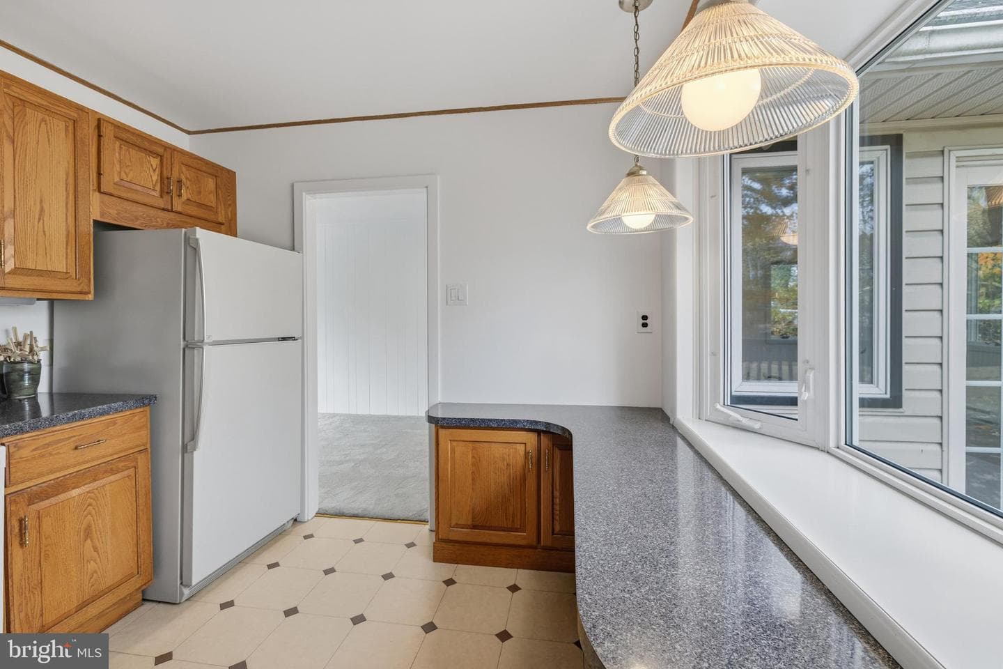 1054 Marie Road photo 12