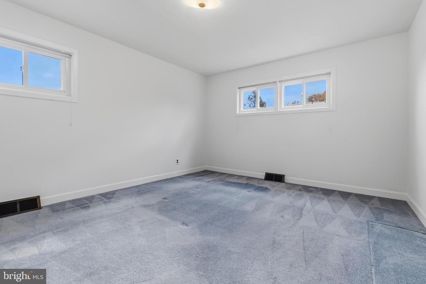 1054 Marie Road photo 18