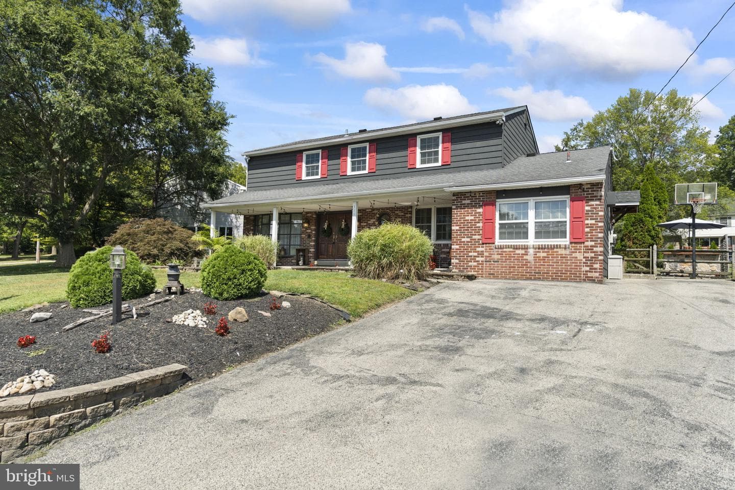 3159 Burn Brae Drive photo 2