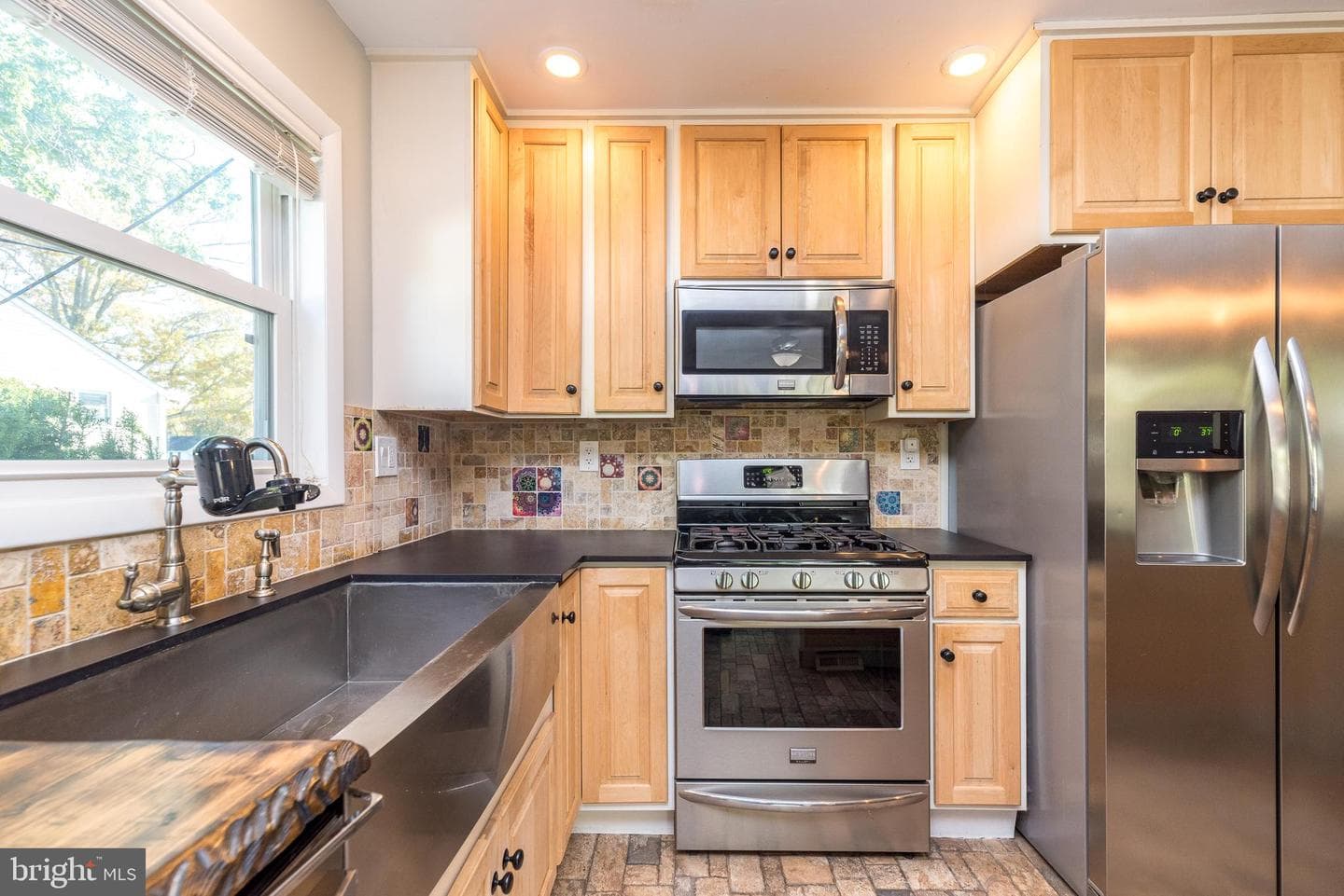 204 Letitia Lane photo 11