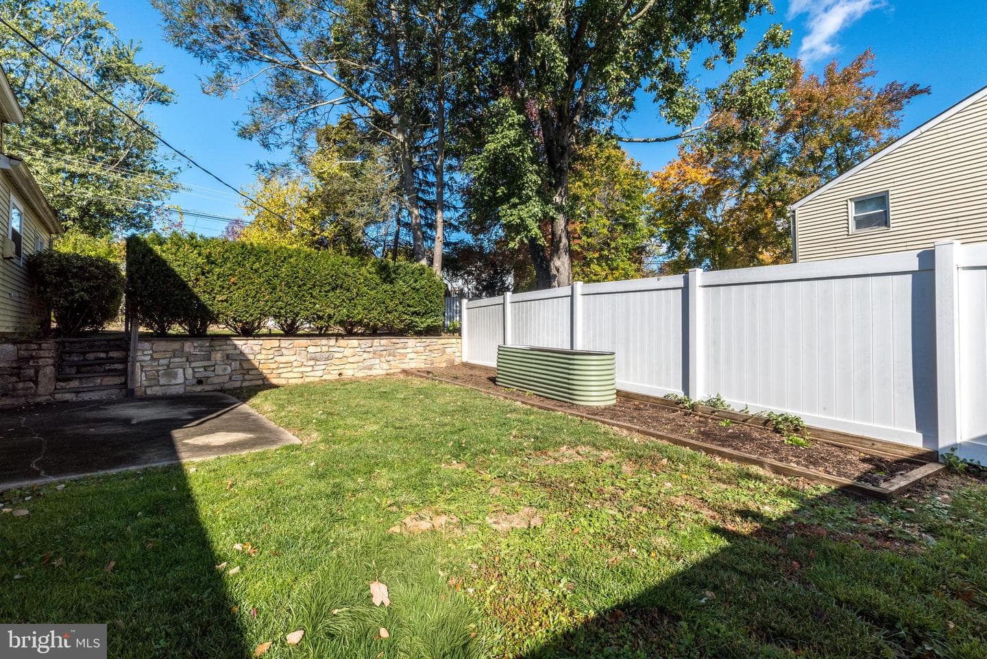 204 Letitia Lane photo 37