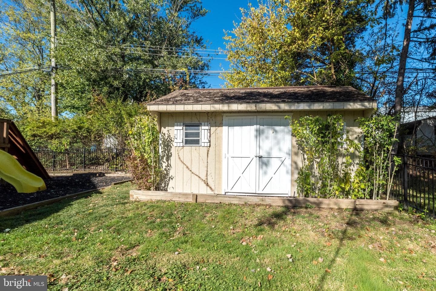 204 Letitia Lane photo 38