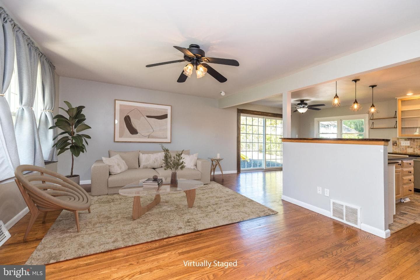 204 Letitia Lane photo 4