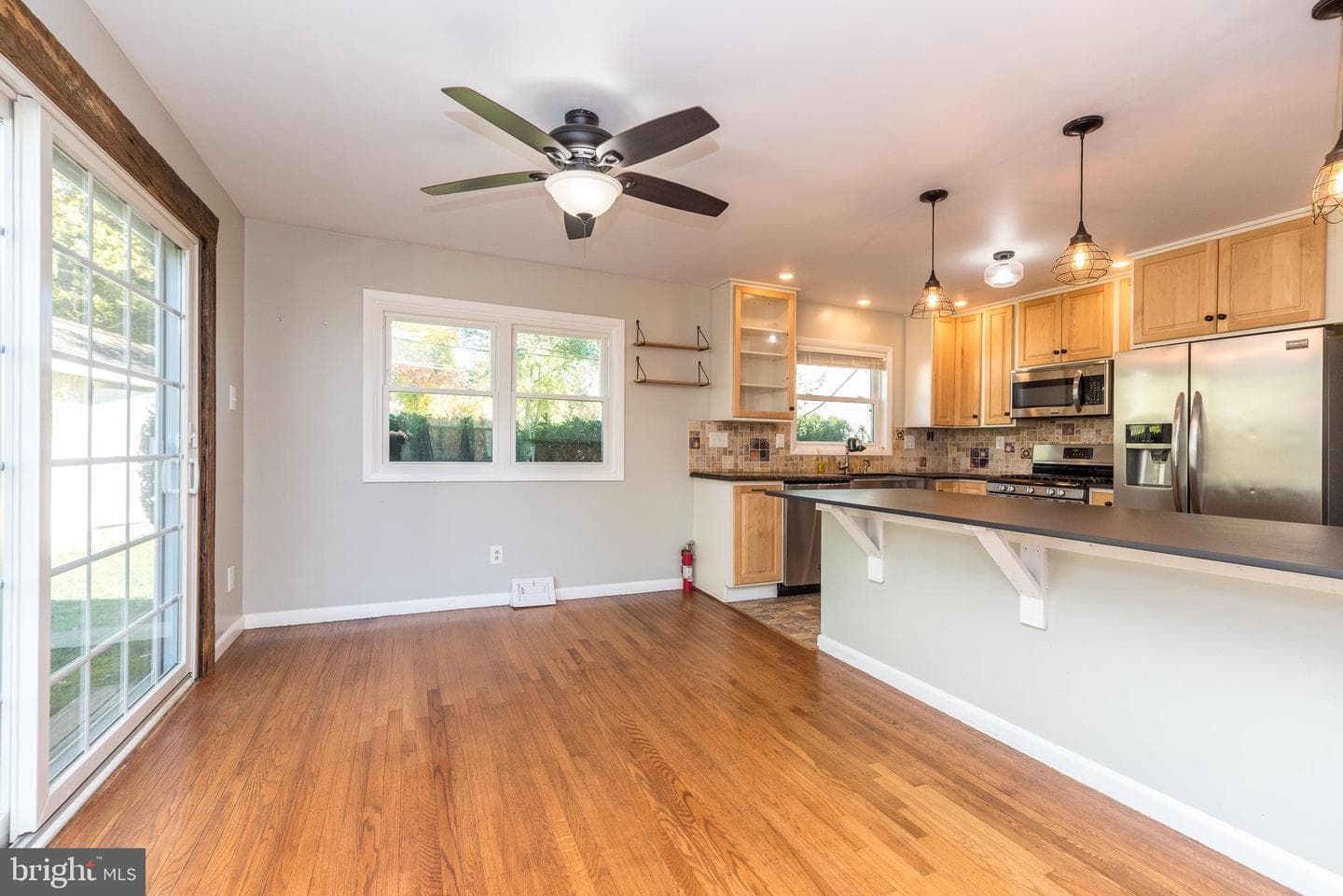 204 Letitia Lane photo 5
