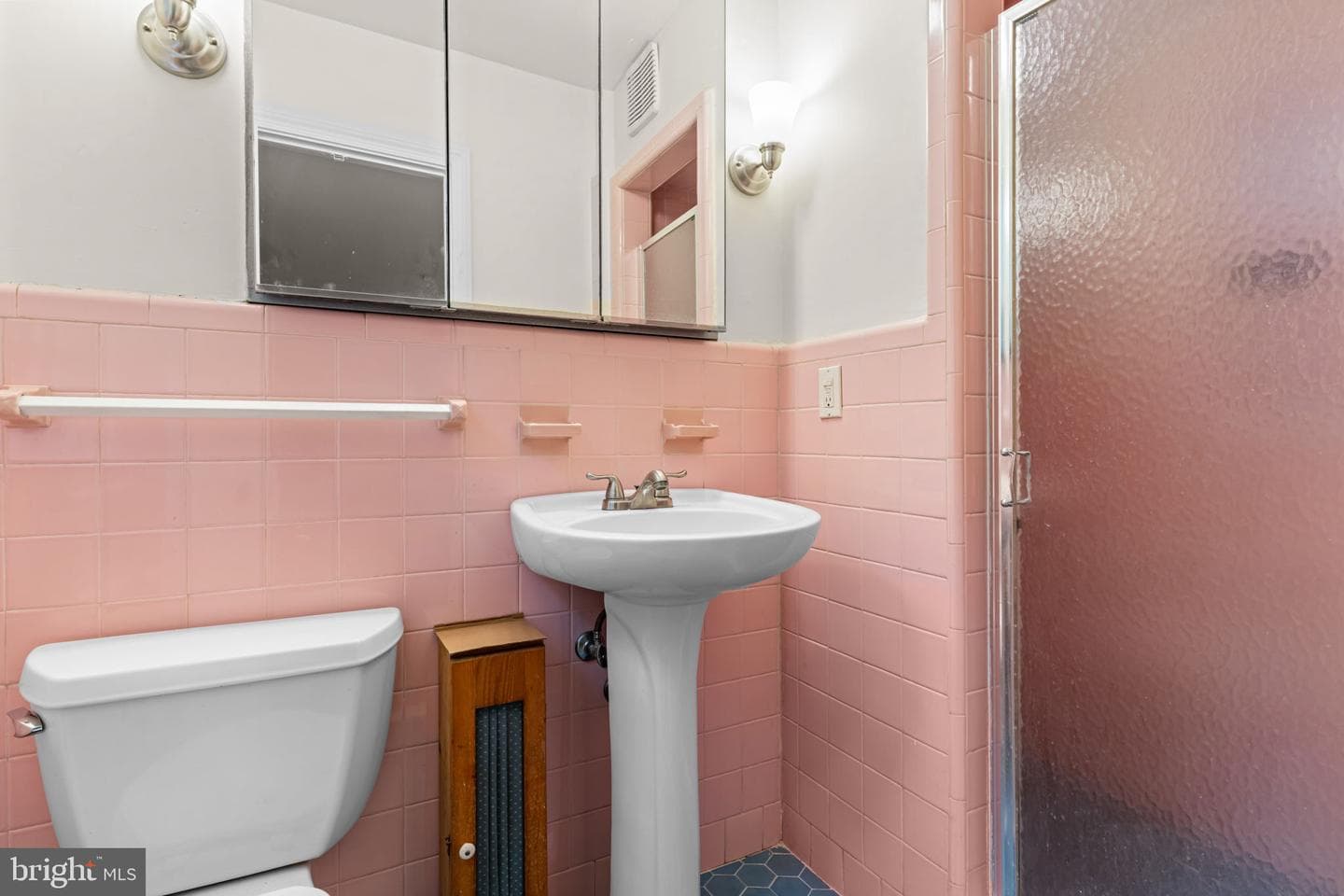 8316 Jenkintown Road photo 23