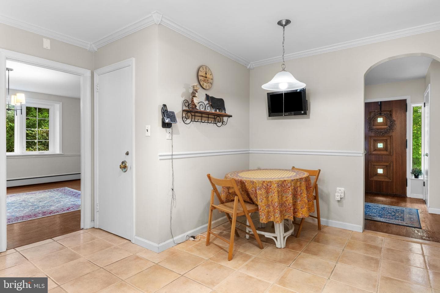 8316 Jenkintown Road photo 27
