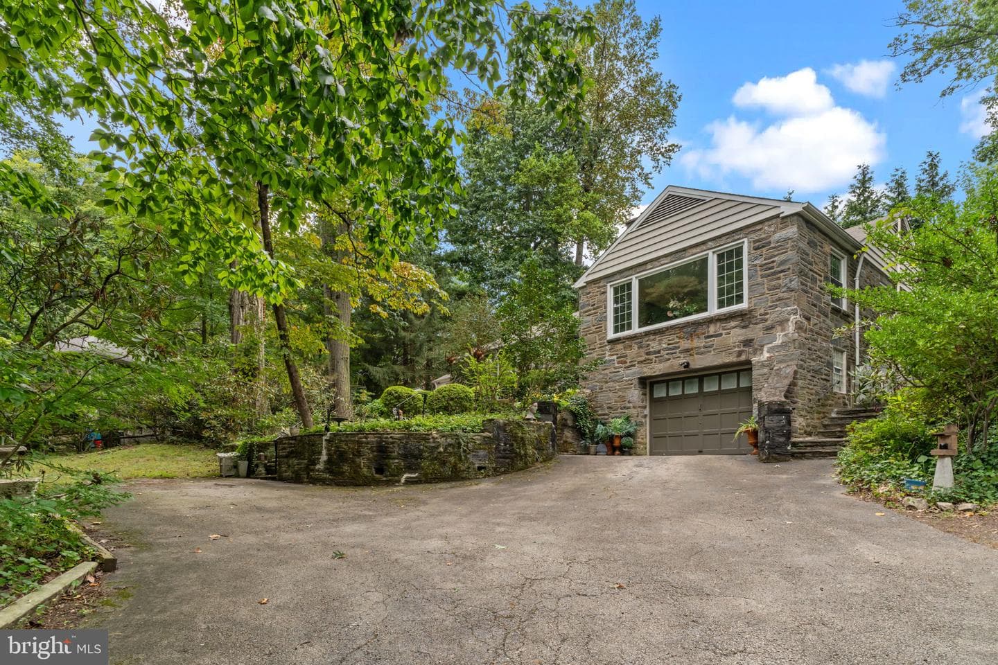 8316 Jenkintown Road photo 35