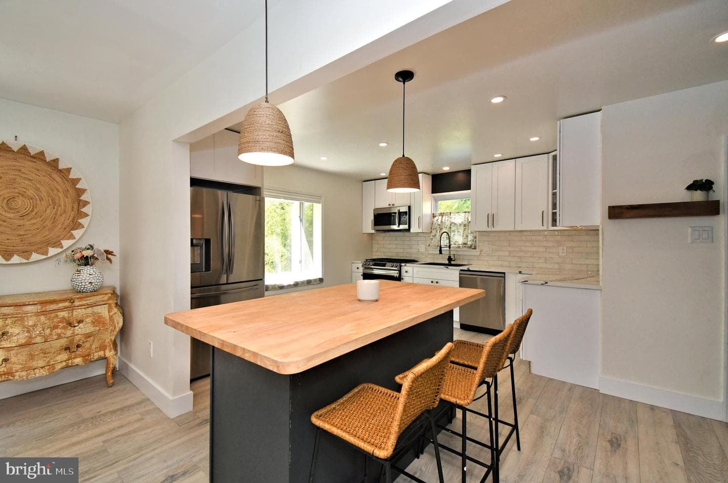 231 Montgomery Avenue photo 14