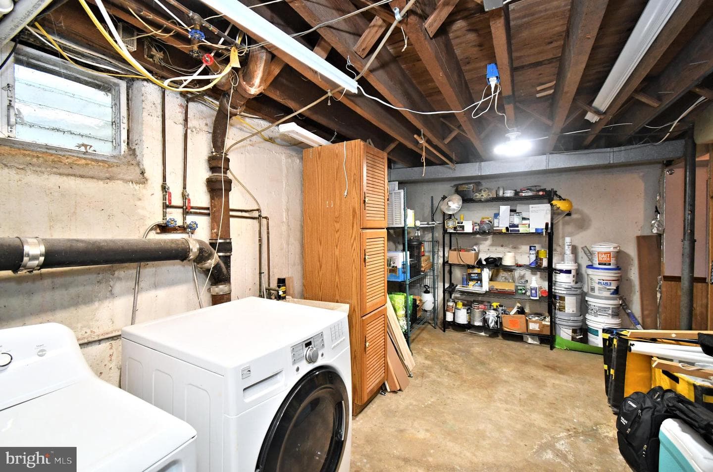 231 Montgomery Avenue photo 39