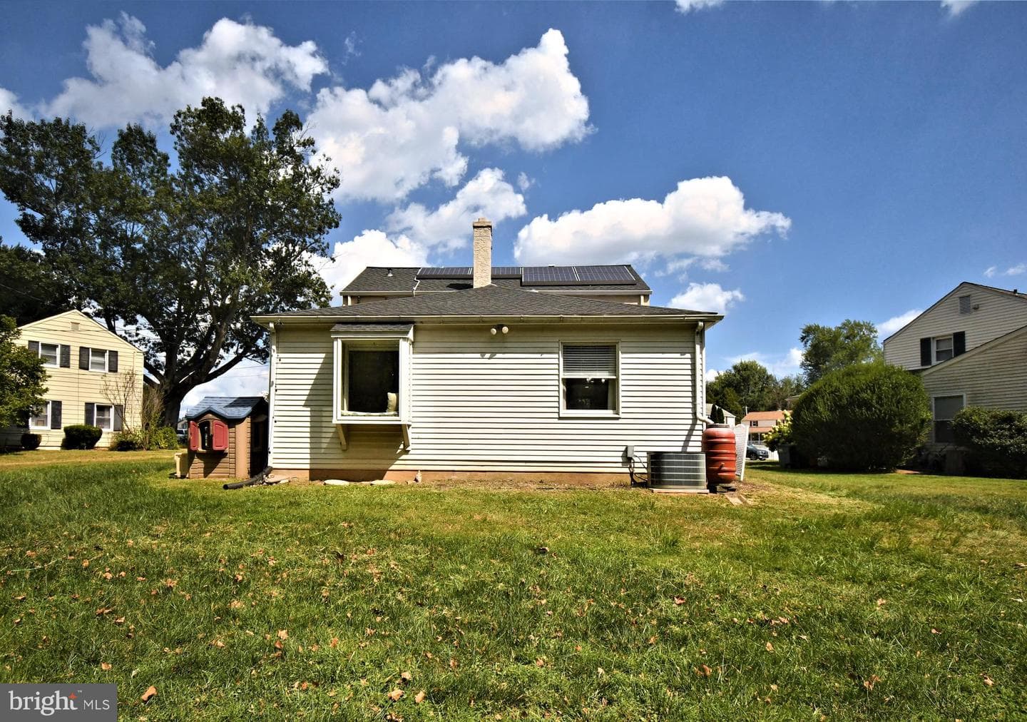 231 Montgomery Avenue photo 43