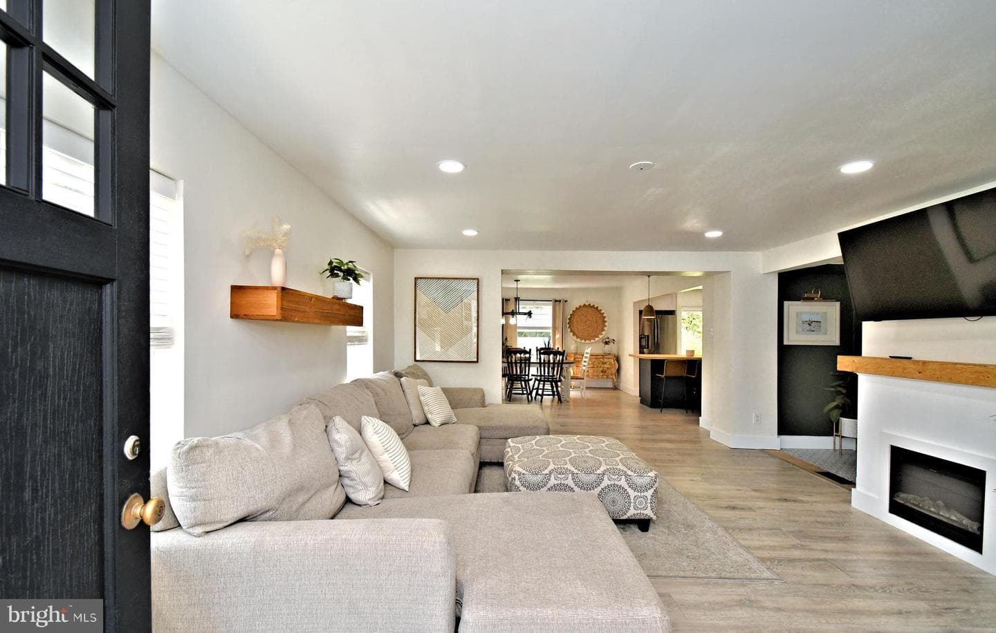 231 Montgomery Avenue photo 5