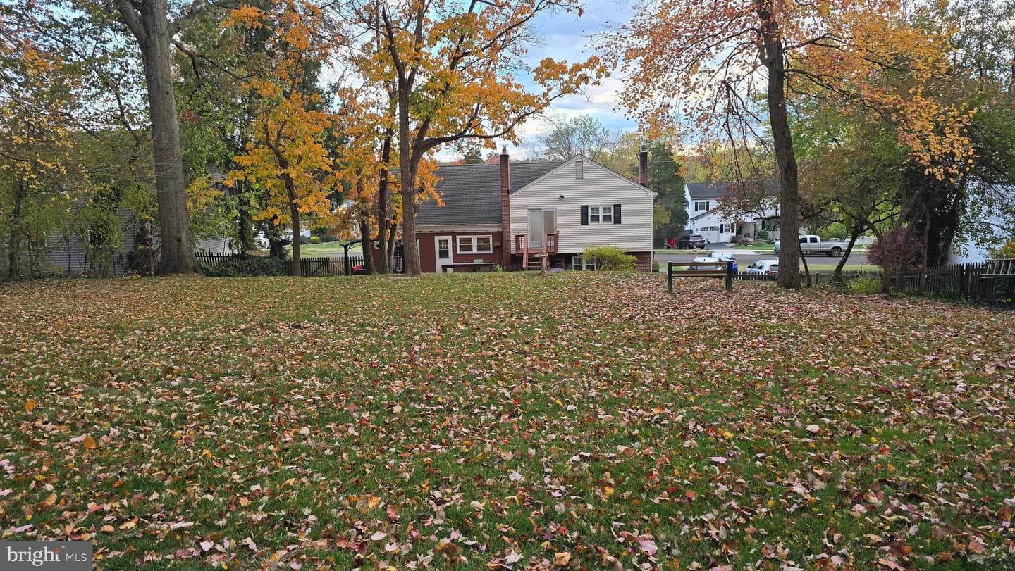 617 Meadowlark Road photo 7