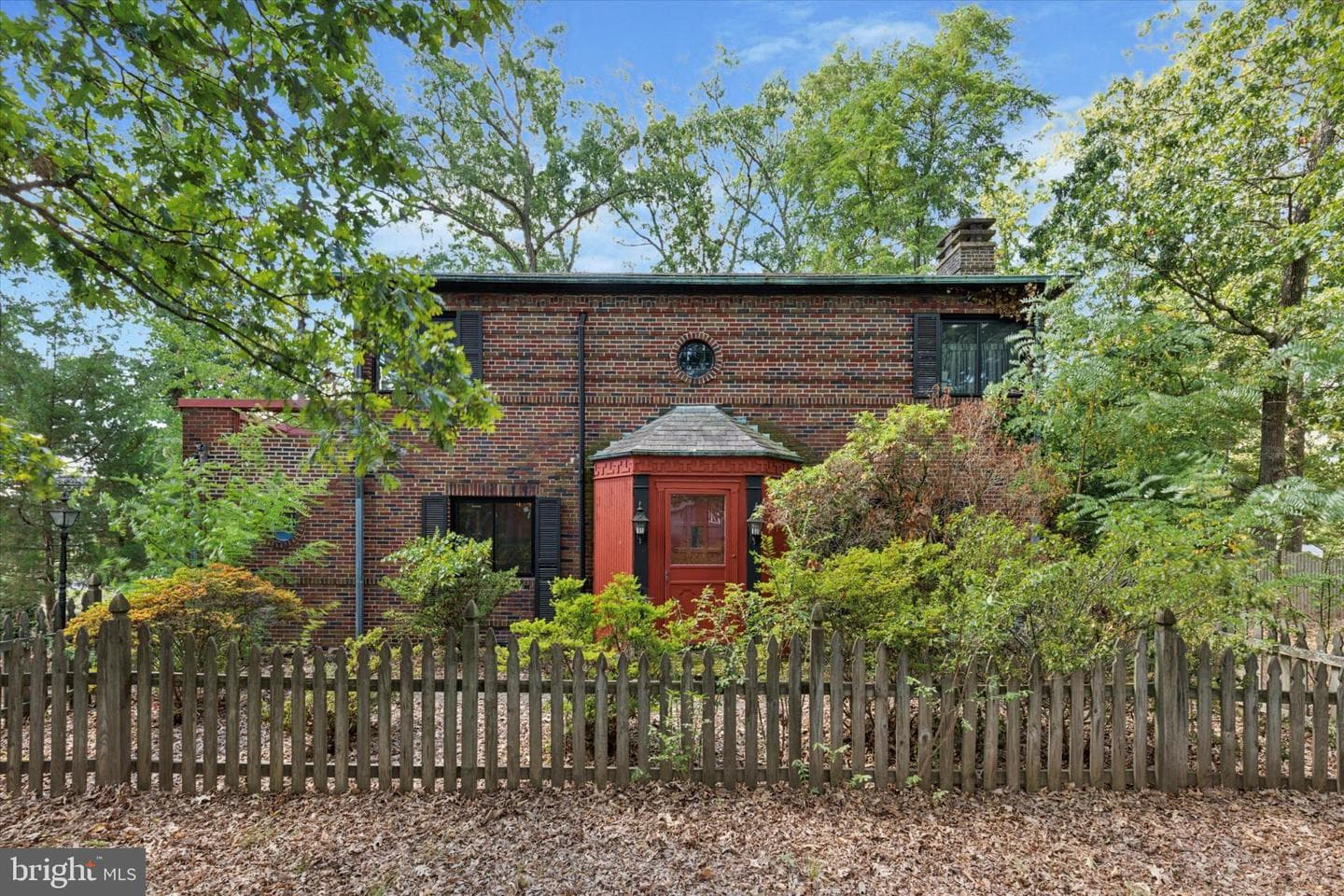 231 Bridge Street photo 3
