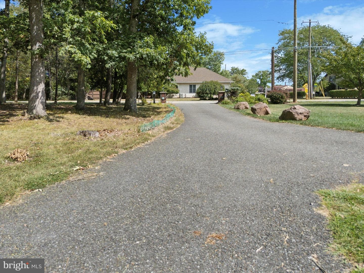 231 Bridge Street photo 4
