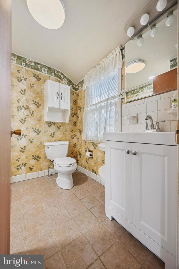 300 Lorraine Avenue photo 8