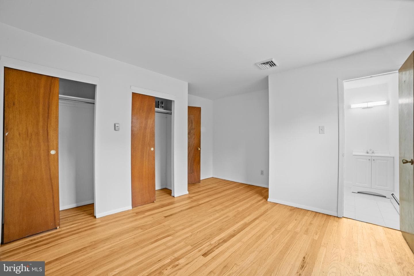 221 Belmont Avenue photo 20