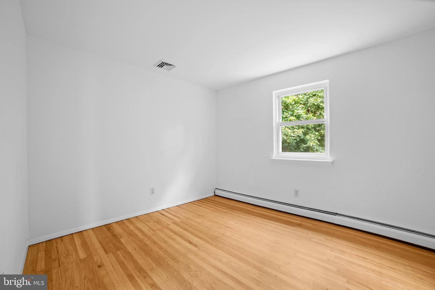 221 Belmont Avenue photo 21