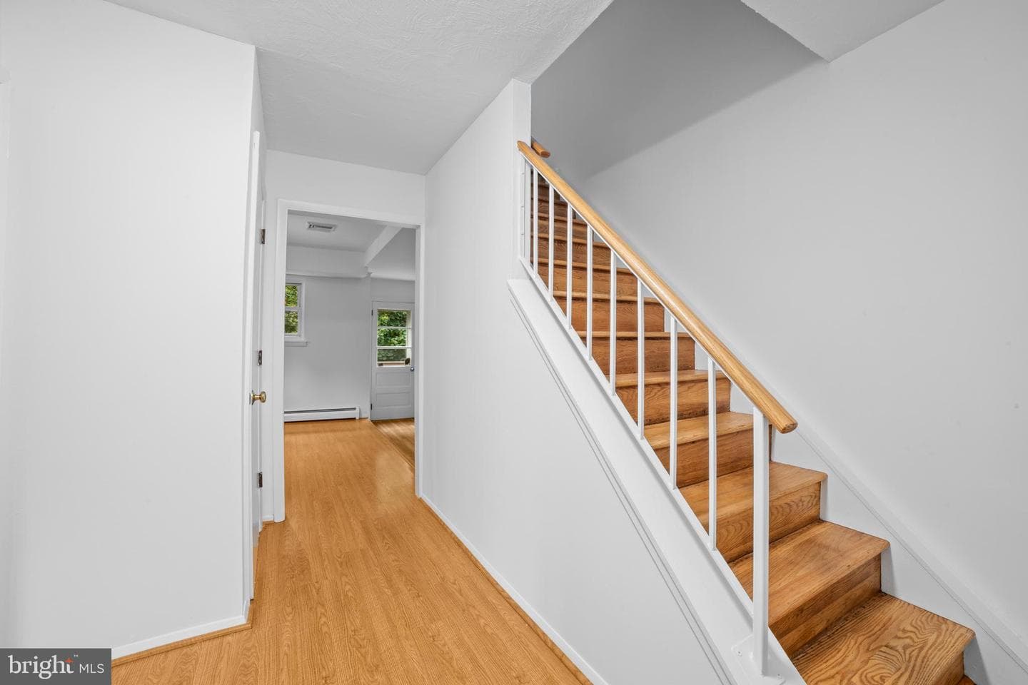 221 Belmont Avenue photo 4