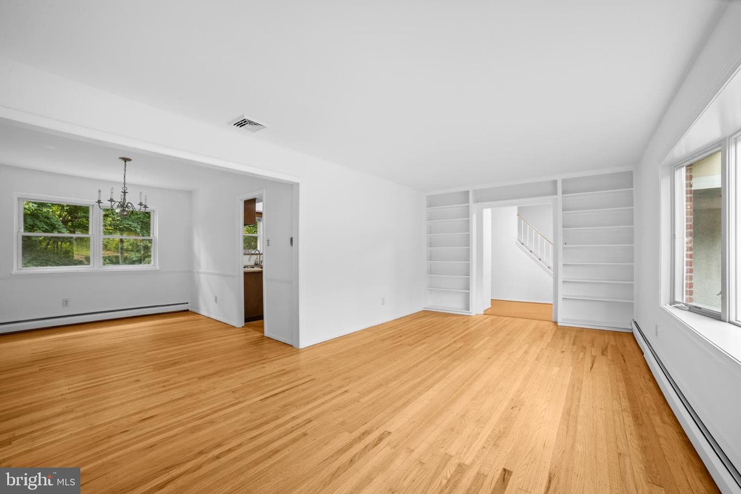221 Belmont Avenue photo 8