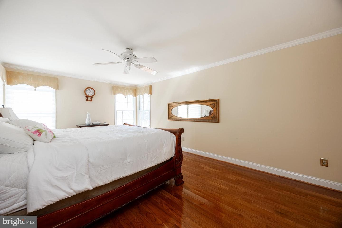 322 Saint Andrews Place photo 18
