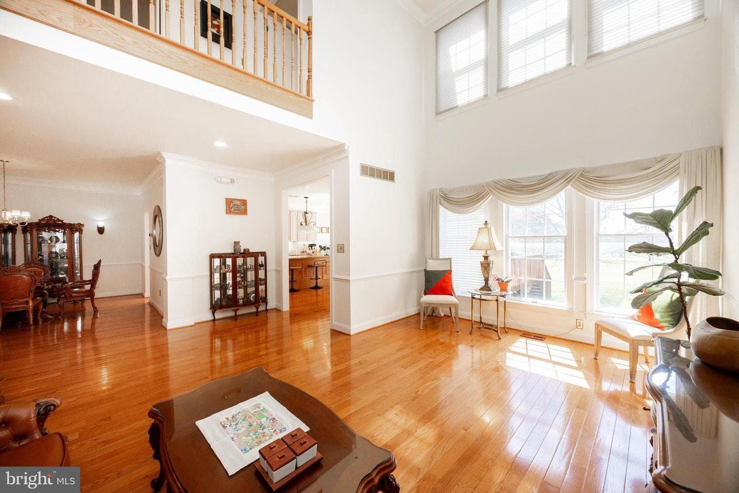 322 Saint Andrews Place photo 3