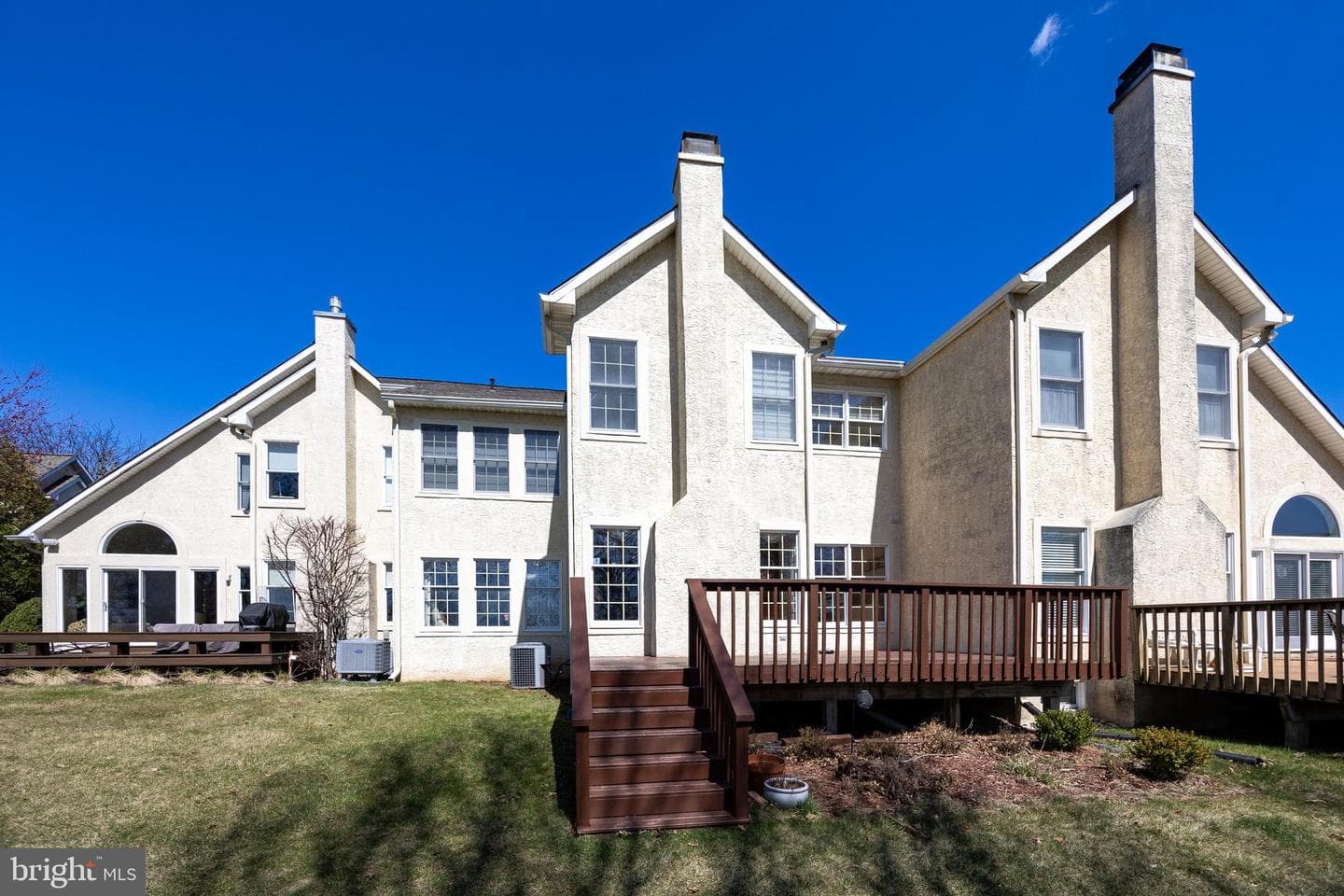 322 Saint Andrews Place photo 34