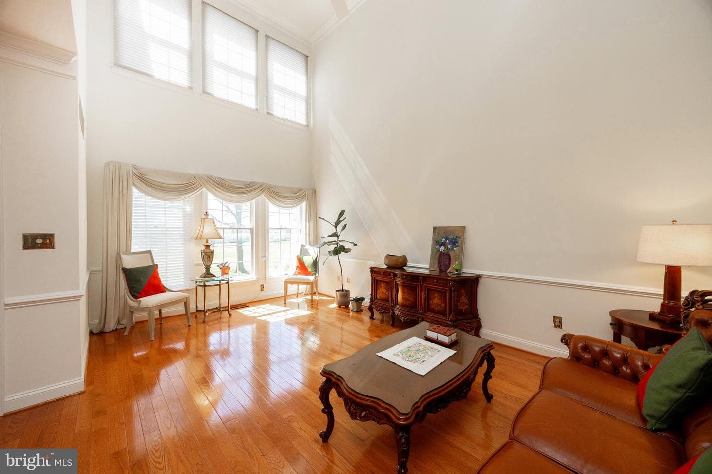 322 Saint Andrews Place photo 4